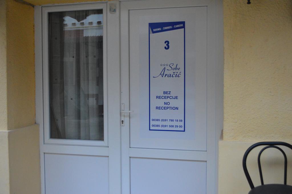Rooms Aracic Slavonski Brod Bagian luar foto